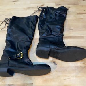 Women’s knee high boots size 8.5 Black
